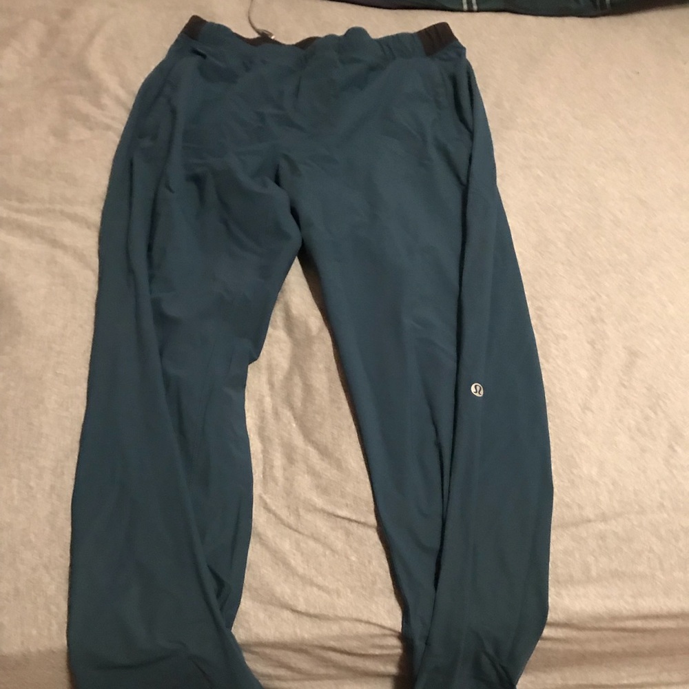 Men’s lulu lemon kung fu pants